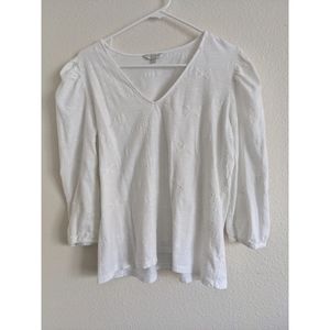 Lucky brand white v neck long sleeve.